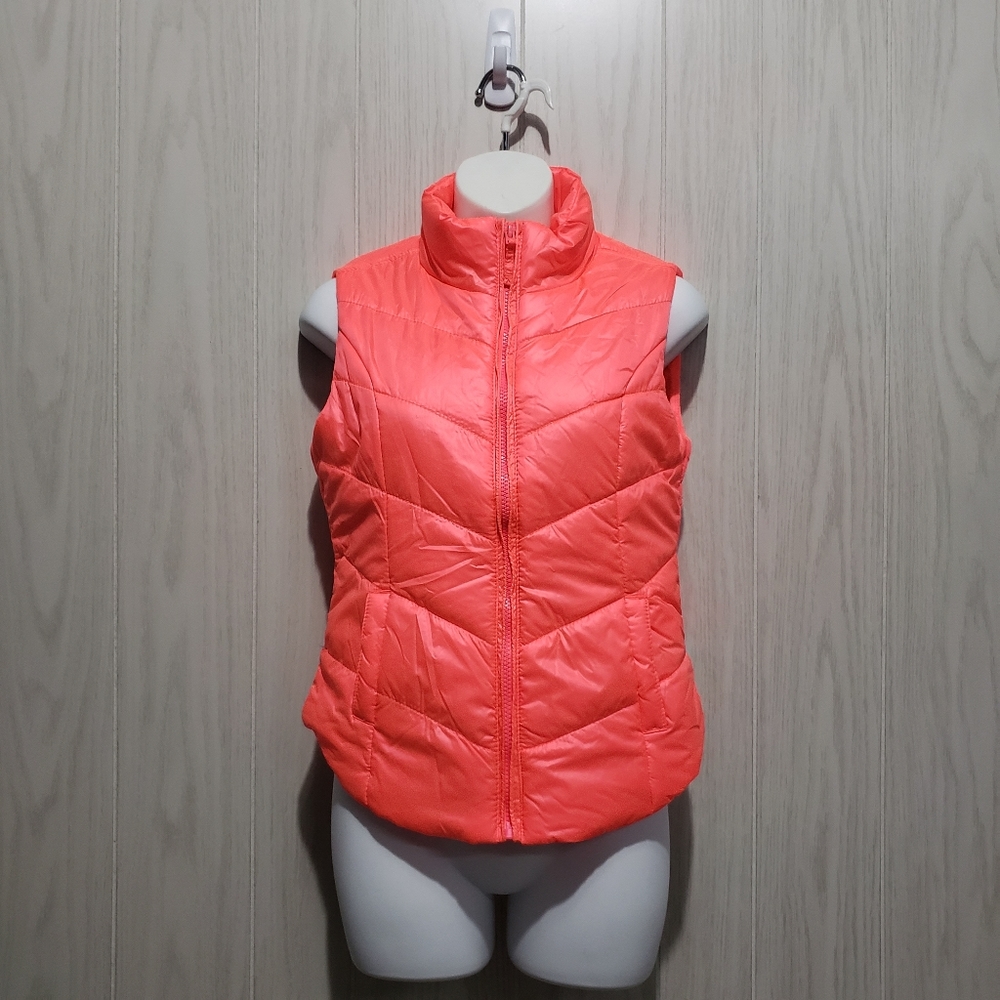 NWOT‎ Aero vest size XS